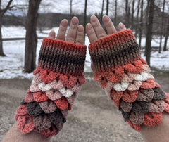 Crocodile Stitch Flat Hand Fingerless Gloves