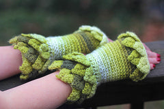 Leafy Fingerless Gloves - Bonita Patterns