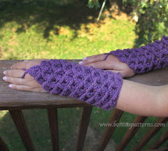 Crocodile Gauntlets - Bonita Patterns