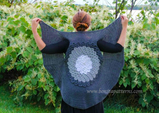 Crocodile Stitch Circular Vest - Bonita Patterns